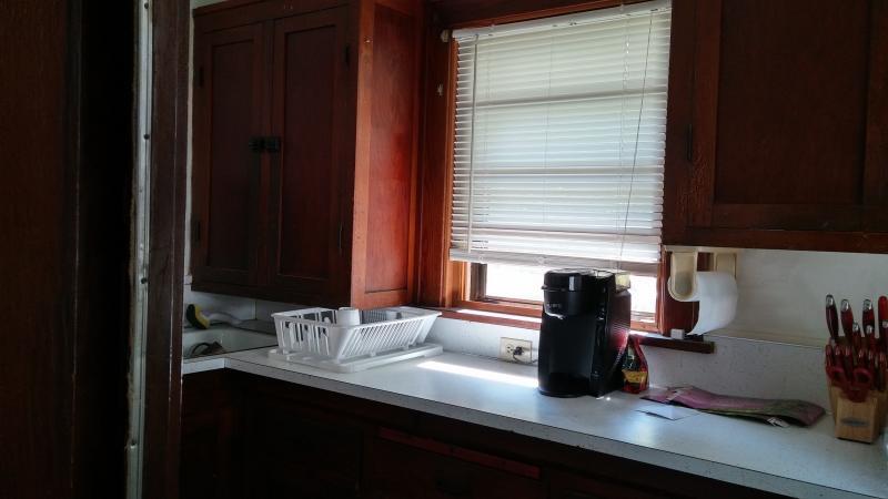 Kitchen - 2024 Central Ave
