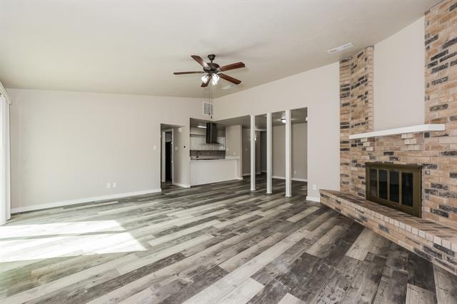 Building Photo - 4129 7 Gables St