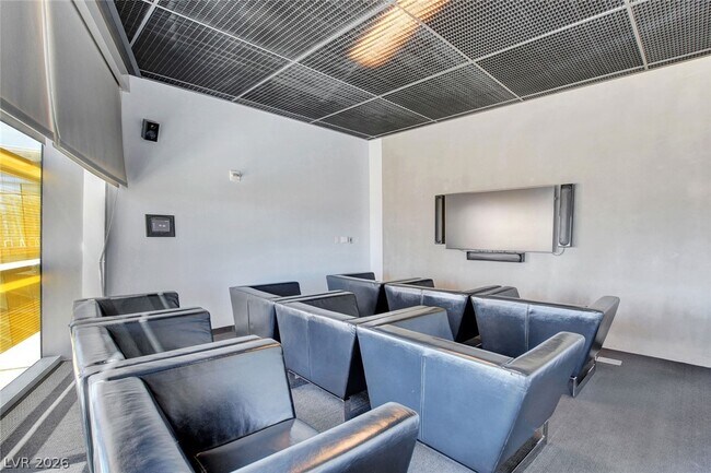 Building Photo - 3722 S Las Vegas Blvd