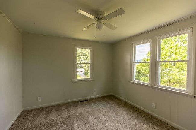 Building Photo - 432 Cypress St