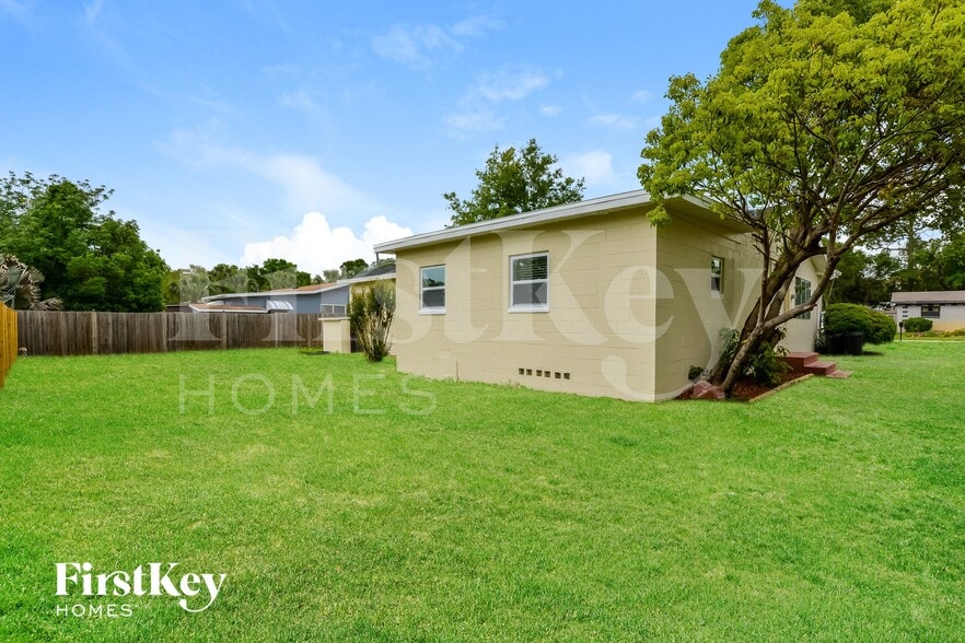 Building Photo - 517 Fitzwilliam Way