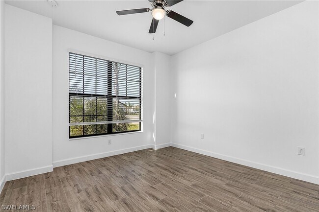 Building Photo - 18312 Ridgeline Dr