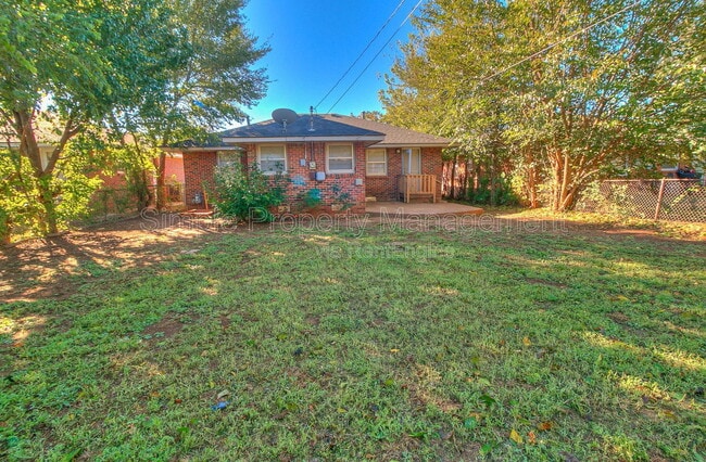 Building Photo - 1307 NW 81st St