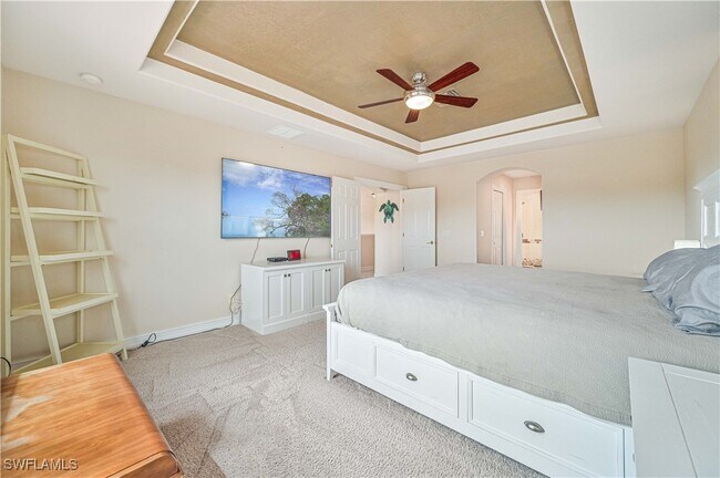 Building Photo - 9280 River Otter Dr