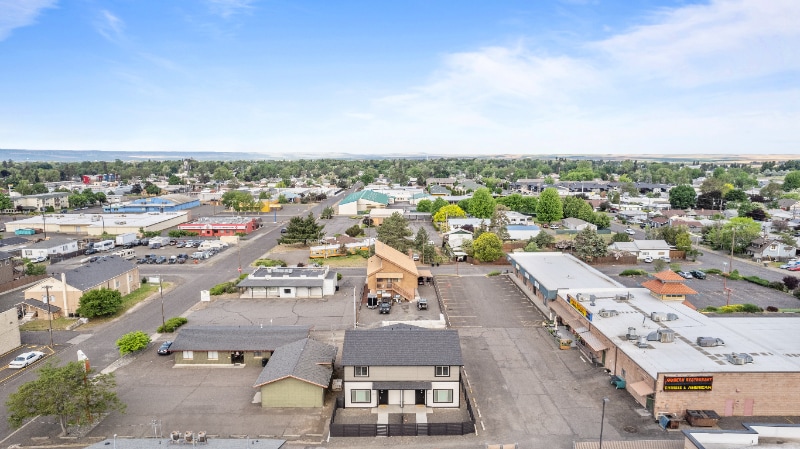 Building Photo - 2077 Walla Walla Ave