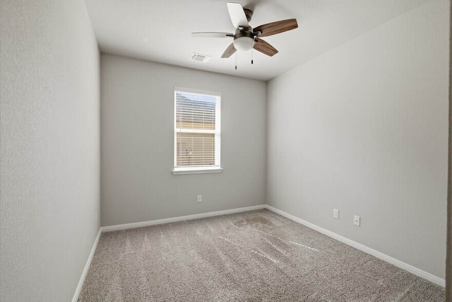 Bedroom 3 - 5613 St Charles Dr