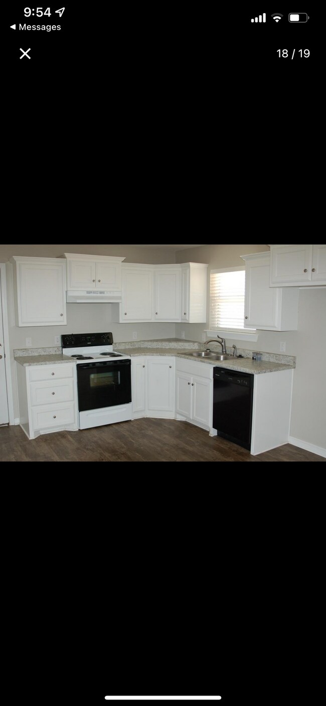 Building Photo - 22341 Estel Rd