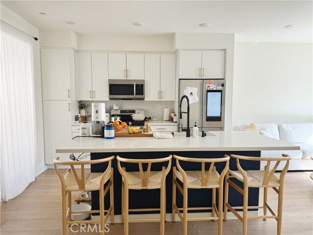 Building Photo - 14126 Bay St