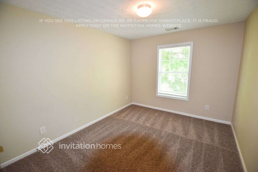 Building Photo - 210 Arrowhead Ln
