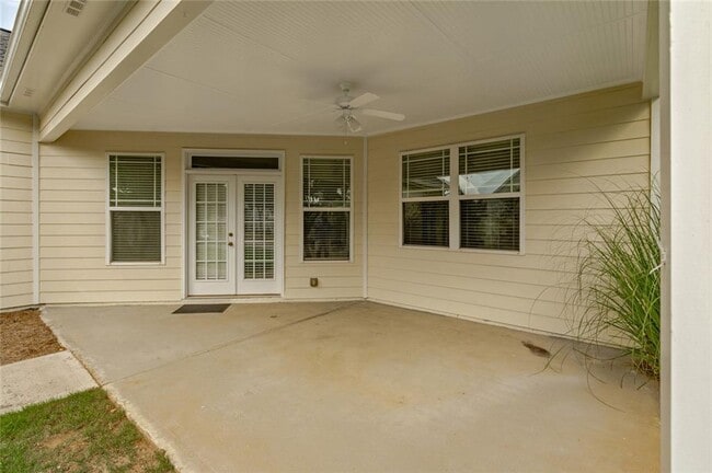 Building Photo - 210 Harmony Lake Dr