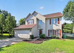 Building Photo - Spacious 4BD/2.5BA Home in Winding Creek!