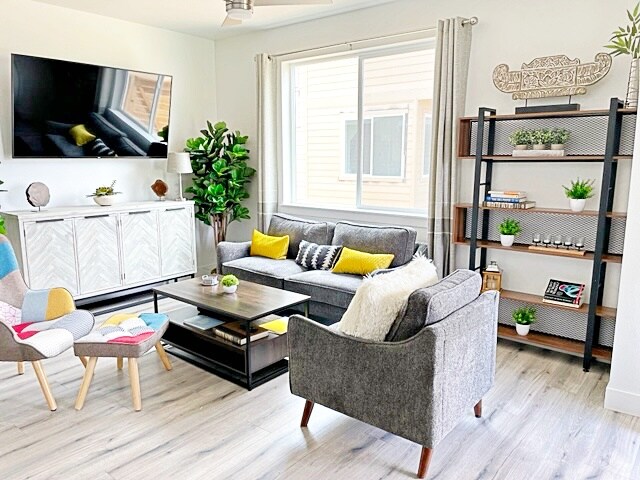 Building Photo - 5919 Denys Dr.