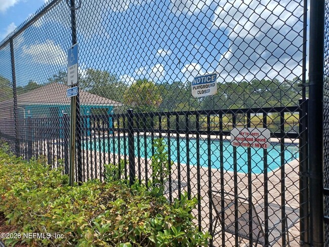 Building Photo - 3610 Kirkpatrick Cir