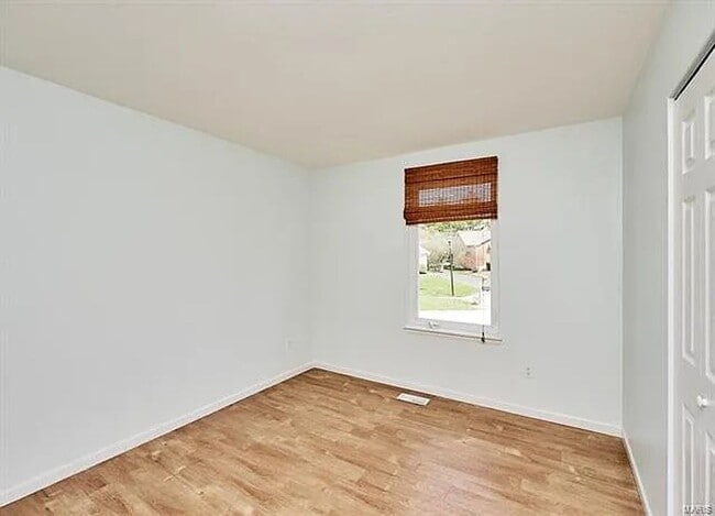 Building Photo - Coming Soon St Peters Area