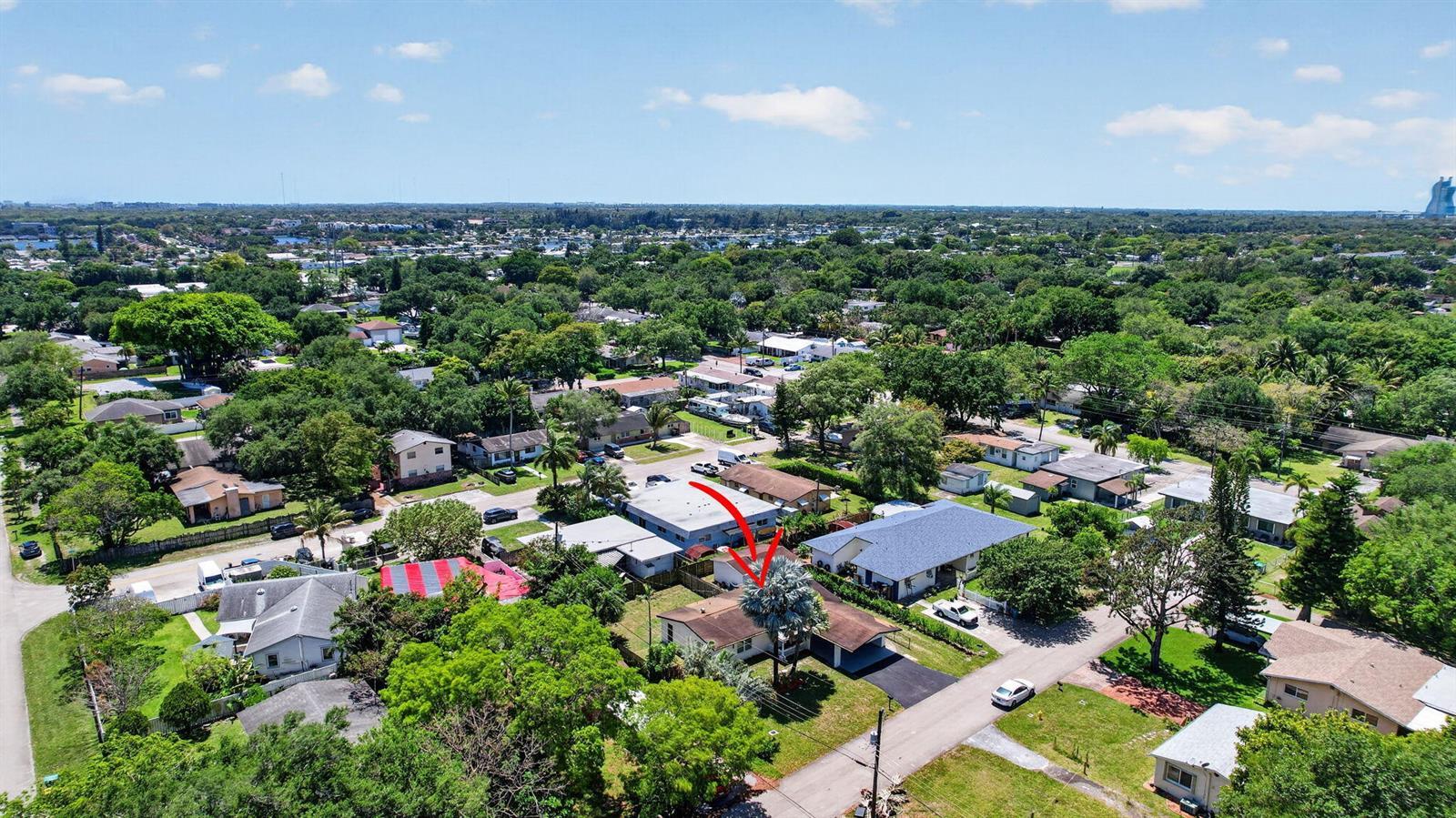 Building Photo - 2630 SW 49th Ct