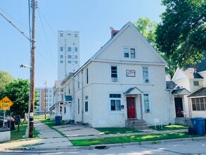 Building Photo - 1201 8th St SE