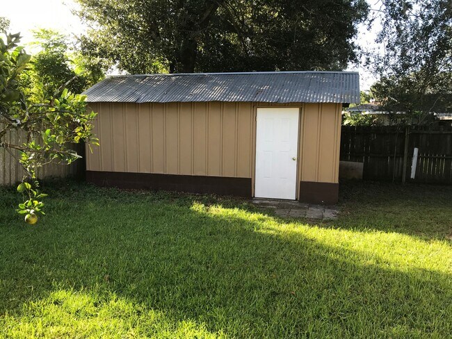 Building Photo - UPDATED 3/2 Home In Downtown/Conway Area! ...