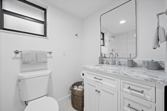 Building Photo - 11863 Wimbledon Cir