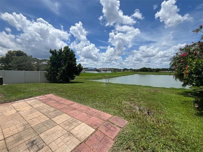 Building Photo - 3774 Hampton Hills Dr