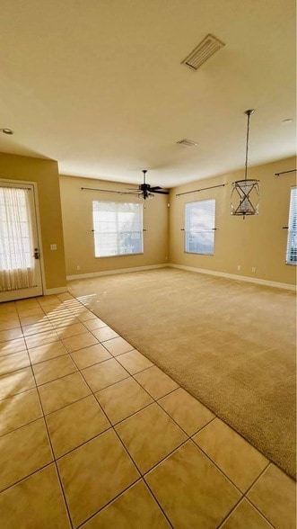 Building Photo - Heritage Point D Heritage Point Drive Unit 20002