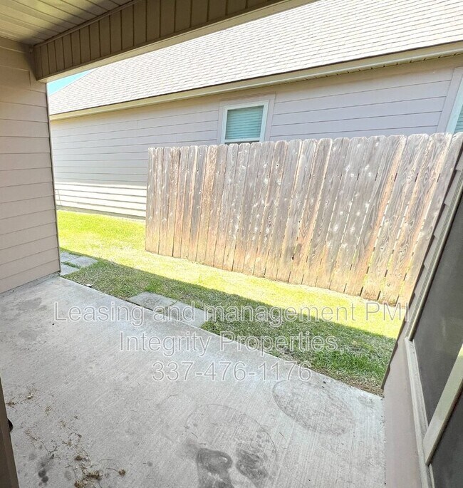 Building Photo - 7854 W Pelican Lks Ave