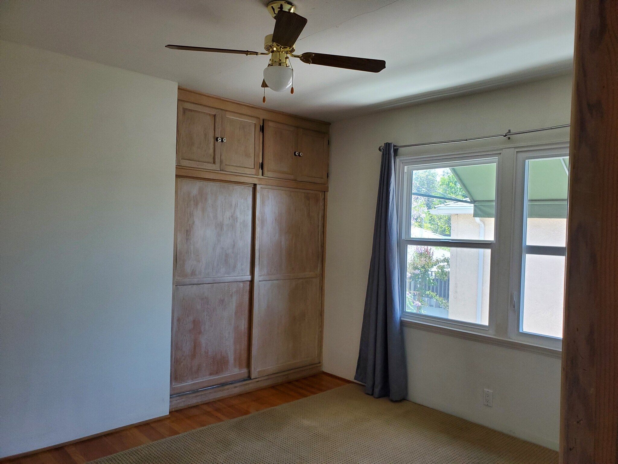 Building Photo - 918 1/2 N Verdugo Rd