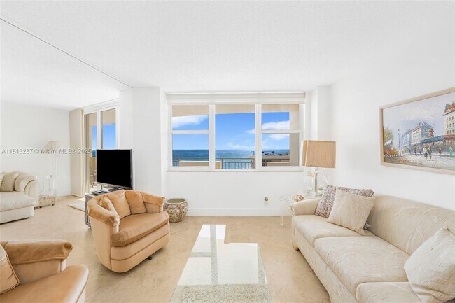 Building Photo - 3180 S Ocean Dr