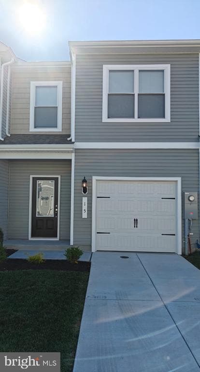 Primary Photo - 140 Cramsford St