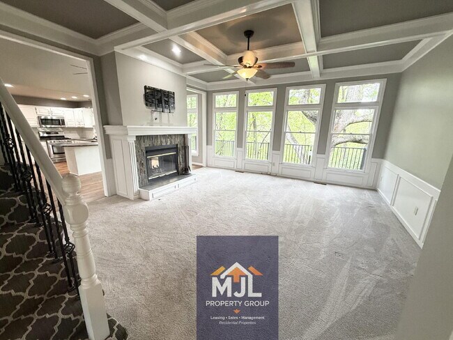 Building Photo - Executive 5 BR Cul-de-Saq Home In Blue Valley Schools | Private Wooded View | Finished Walkout Ba...