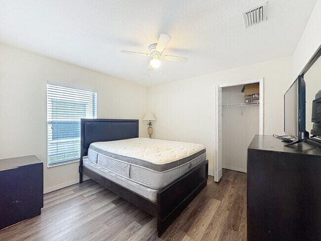 Building Photo - 13465 Fladgate Mark Drive