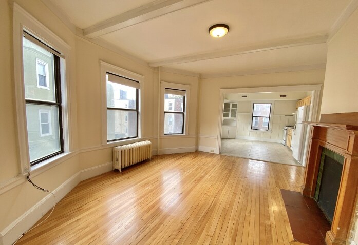 Building Photo - 24 Hamilton Rd
