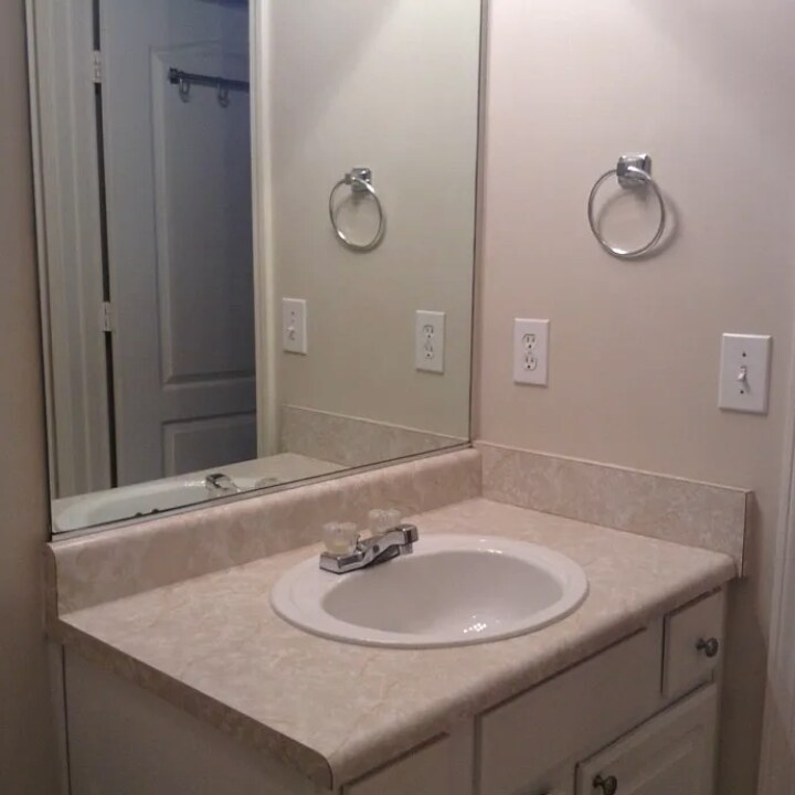 Building Photo - 18021 Villa Creek Dr
