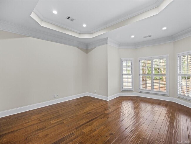 Building Photo - 3900 Turning Leaf Loop