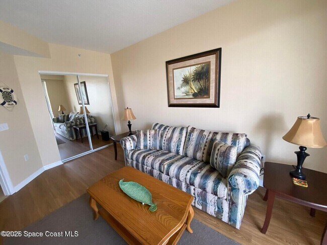 Building Photo - 8951 Lake Dr