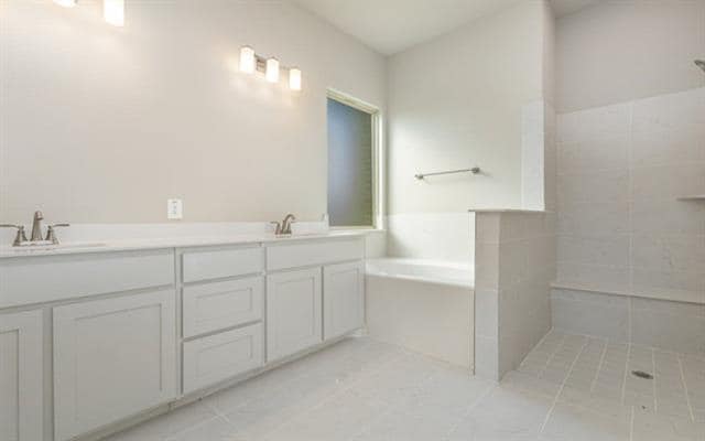 Building Photo - 750 Serenity Ln