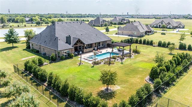 Building Photo - 1220 Highland Dr