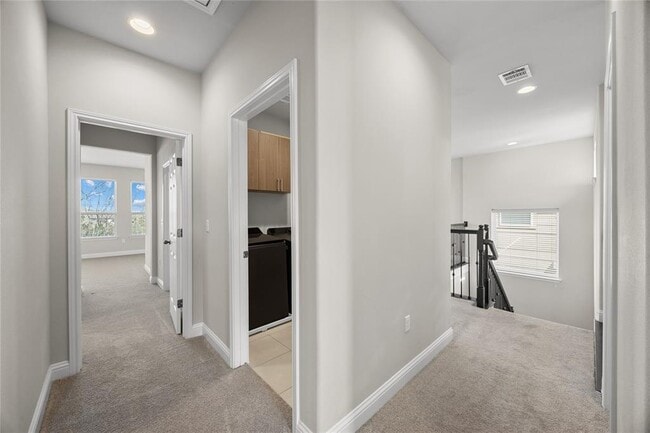 Building Photo - 7102 Cut Plains Trail