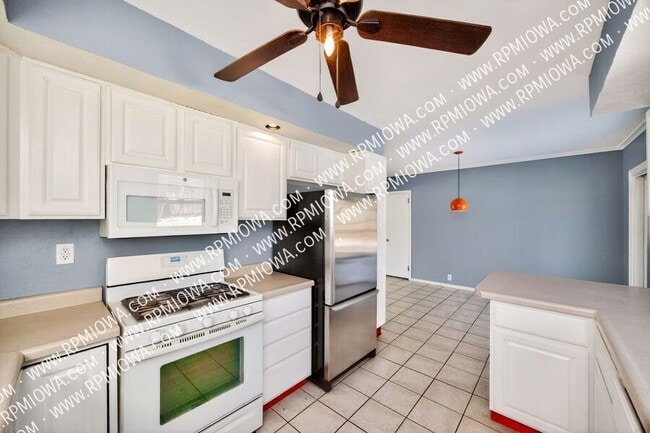 Building Photo - 4101 Muskogee Ave