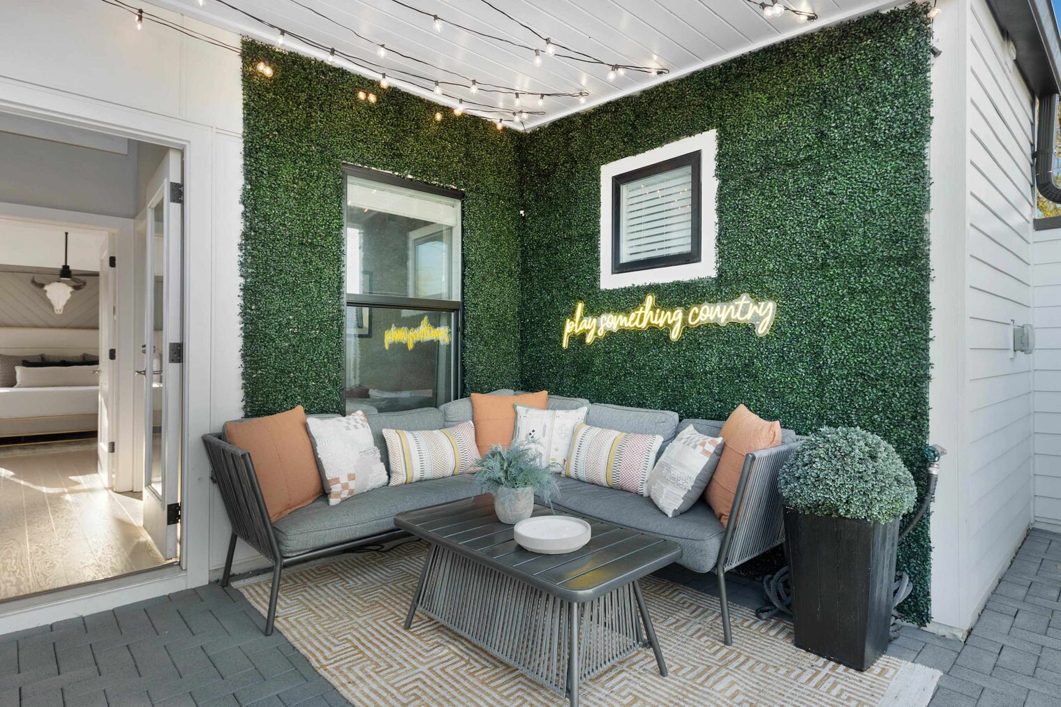 Building Photo - 1308 Montgomery Ave