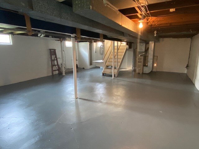 Building Photo - 7210 Amherst Ave