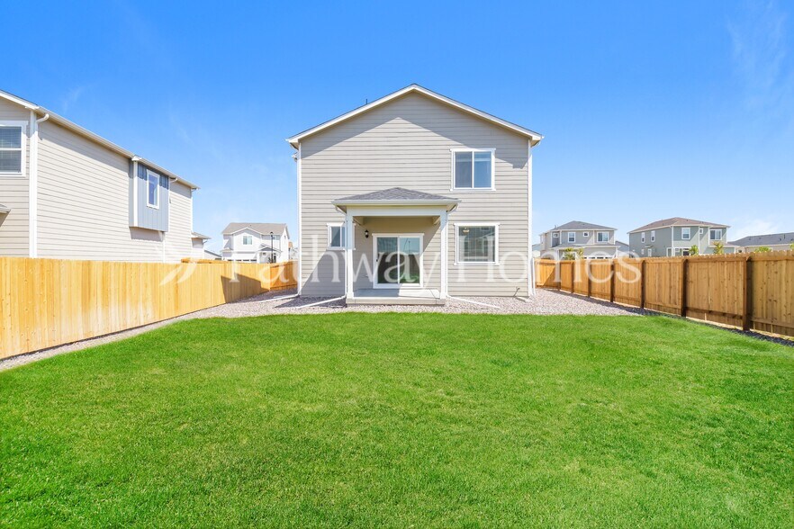 Building Photo - 9491 Yampa St