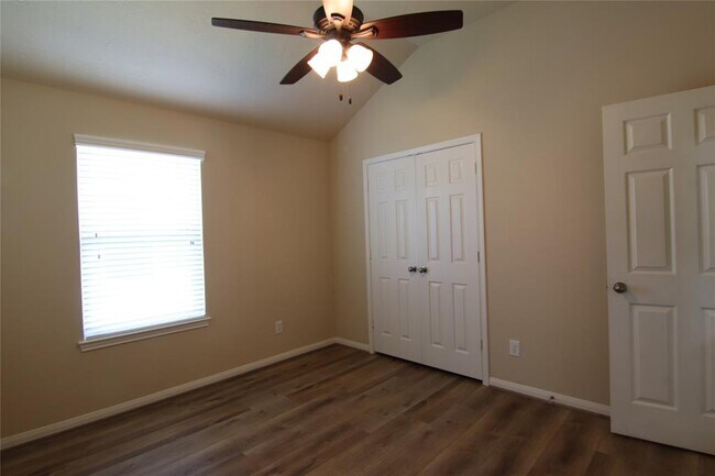 Building Photo - 3431 Lilac Ranch Dr