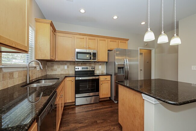 Building Photo - 111 Parrish St