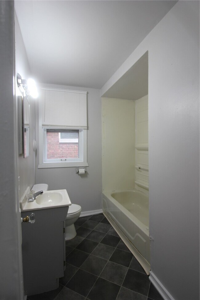 Building Photo - 3971 Wilmington Ave
