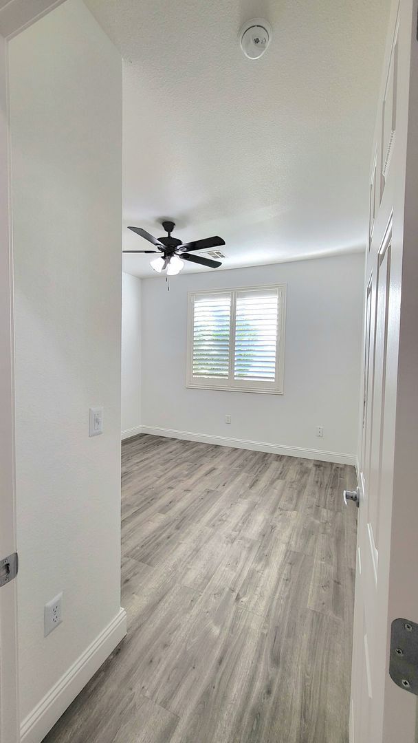 Building Photo - MAYFIELD RANCH ESTATES - N. Mayfield Ranch...