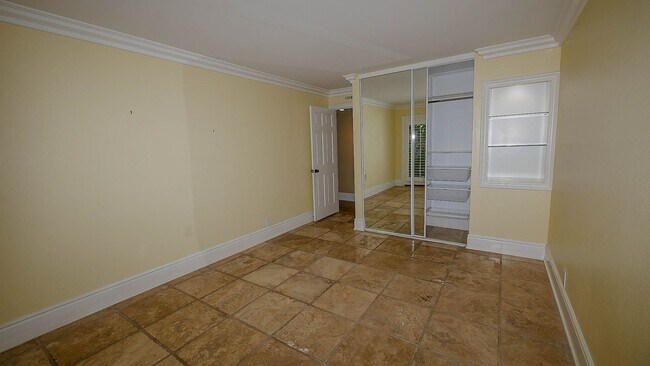Building Photo - Beautiful 4 bed/2.5 bath house in Del Mar