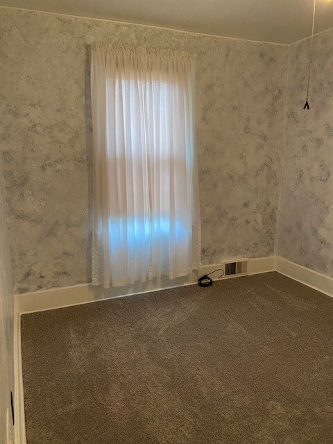 2nd bedroom - 475 Park St