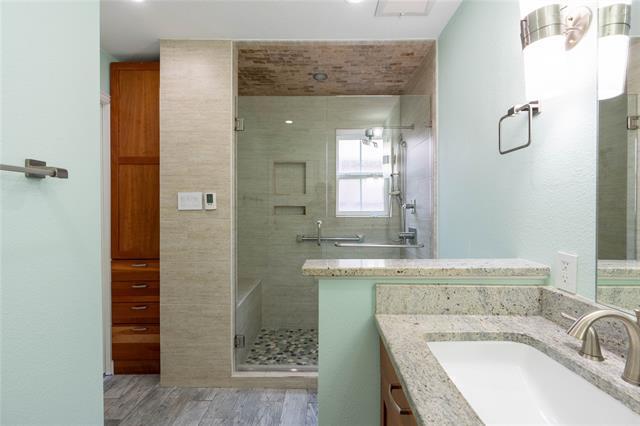 Building Photo - 6706 La Manga Dr