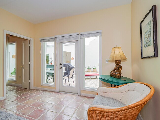 Building Photo - 8382 Satin Leaf Ct