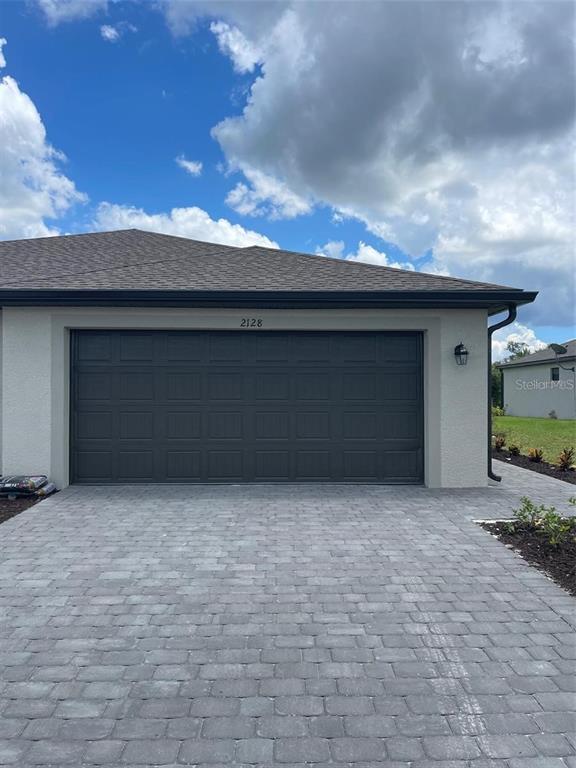 Building Photo - 2128 Bonito Wy